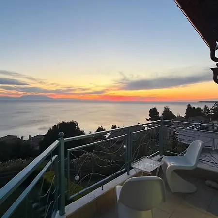 Aurora Maris Maisonette بيت للعطل بوسيدي